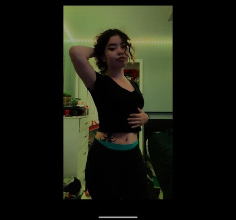 gloryhole princess onlyfans art nude pic