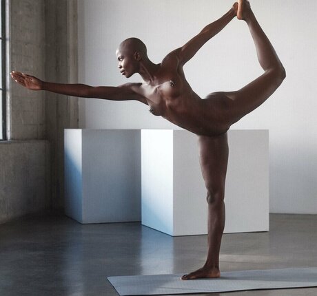 TrueNakedYoga pretty star pics