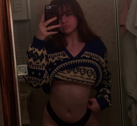 hopeweber nude actress pic