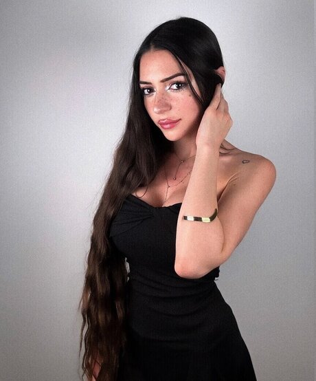 Sunmerjoy model porn img