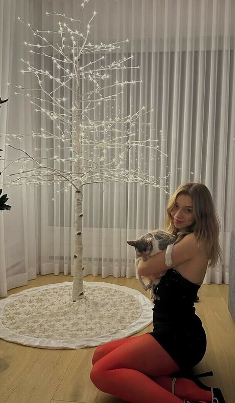 Nursevirg exclusive pornstar img