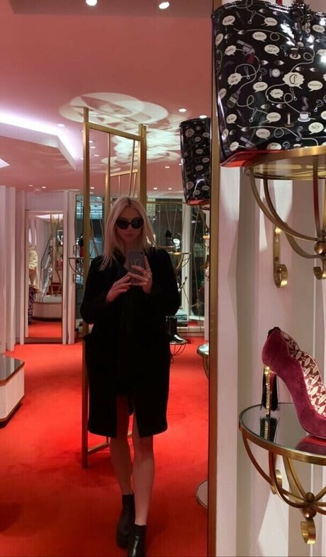 Nursevirg star free img