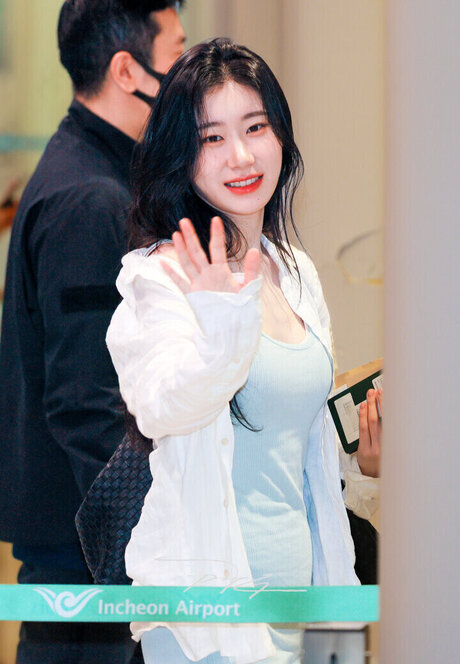 mother daughter onlyfans perfect pictures