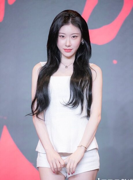 Chaeryeong hd actress gallery