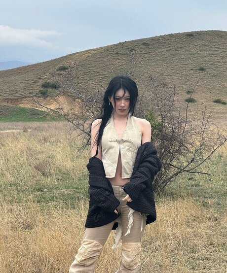 Chaeryeong star high quality photo