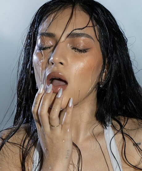 mikslmnc naked actress photos