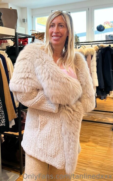 LetzBimbo star nice pics