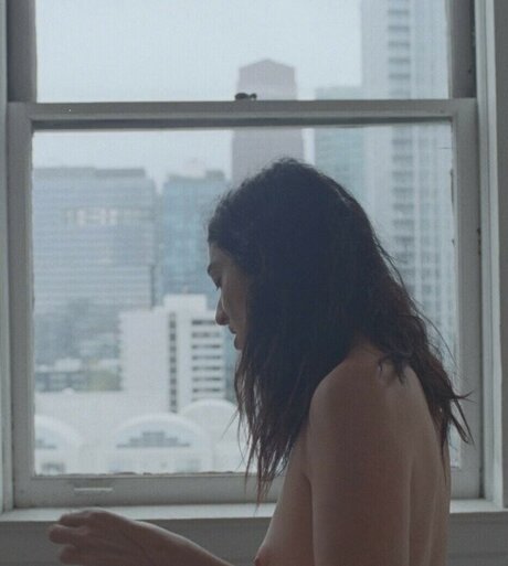 Ana Lorde exclusive model pic