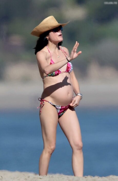 Selma Blair model hot photo