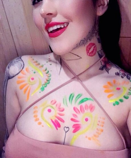 aleeveguilla pornstar nudes image