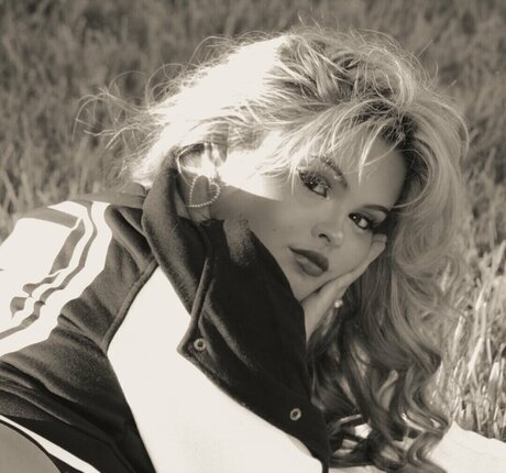 Abby Thompson hot pornstar photos