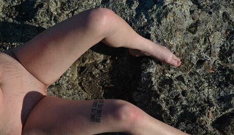 busty mom onlyfans free nude picture