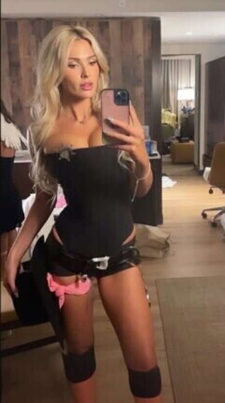 kenadeajackson nice model img