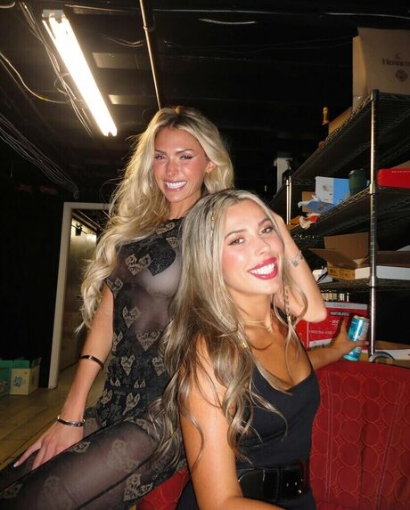 kenadeajackson pornstar hot photos