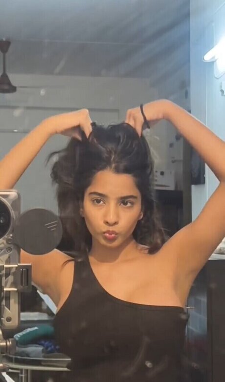 Aurora Sinclair best actress gallery