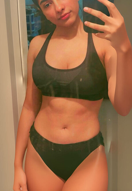 Aurora Sinclair star exclusive image