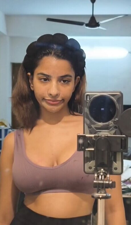 Aurora Sinclair star erotic image