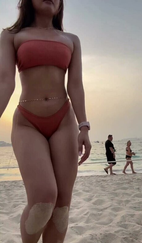 Soniya Singh Khatri model perfect pictures