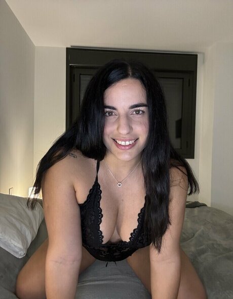 Rosie Cage top model pictures