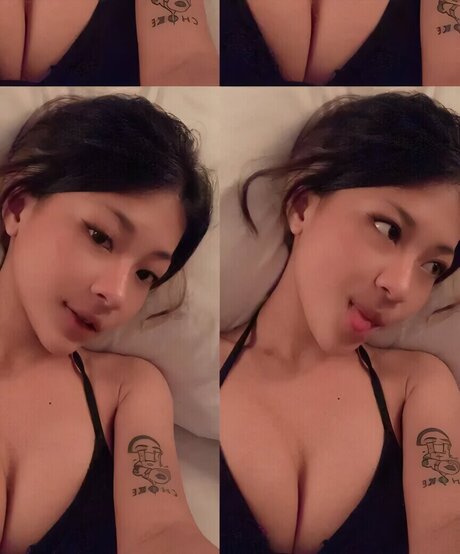 Patricia Cia art model photo