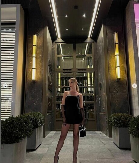 Yaren Alaca beautiful pornstar image