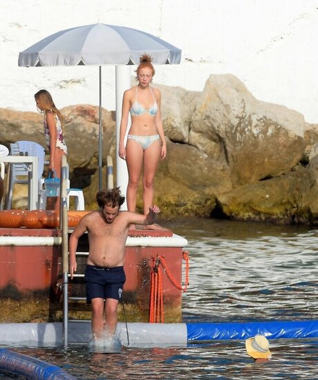 Anna Ermakova high quality pornstar galleries