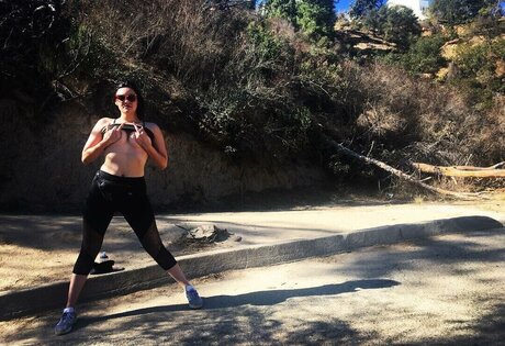 Becca Brown top actress photo