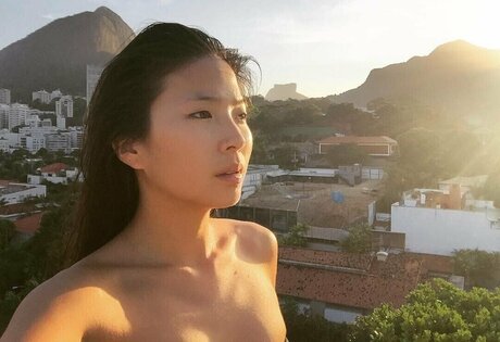 Jani Zhao nice model pics