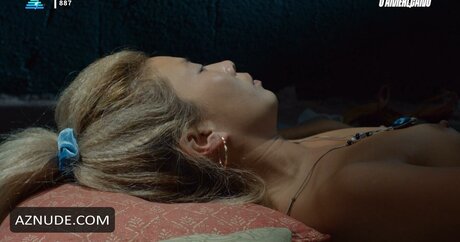 Jani Zhao erotic actress image