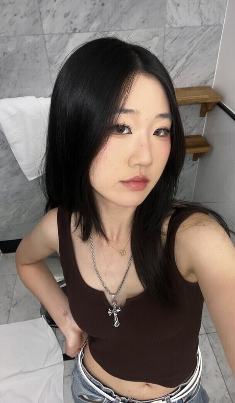 busty ebony onlyfans porno pic