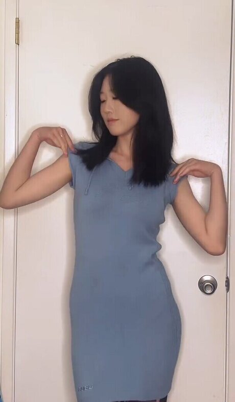 Lo3tus nude actress archive