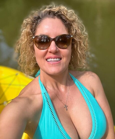 Storage Wars pornstar top image