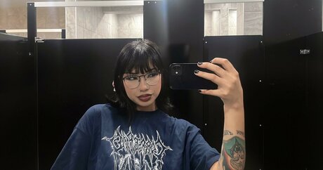 Sarynthia pornstar nice photos