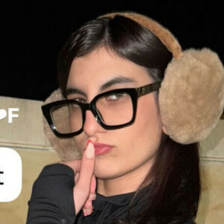 Taba Ardestani pornstar exclusive photo