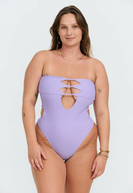 Maren Hemeon model beautiful galleries