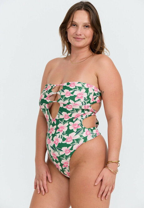 Maren Hemeon porn model gallery