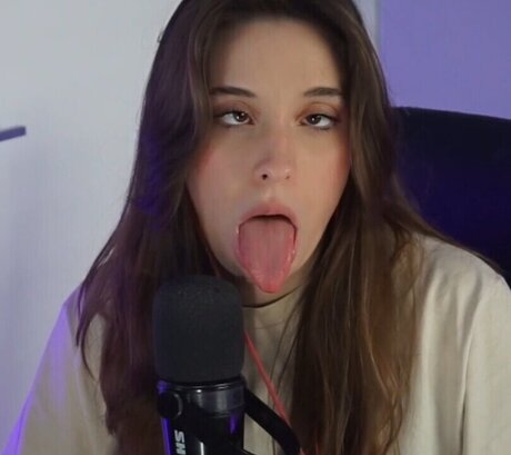 billybella nudes actress images