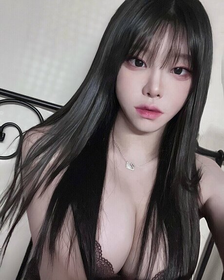 Foamharin nude star gallery