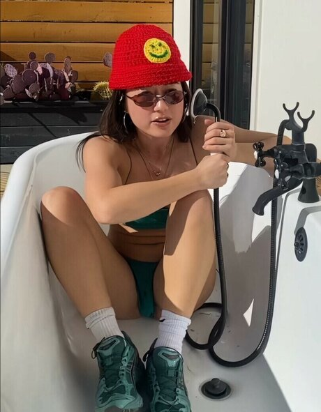 Jennifer Mika pornographic actress images