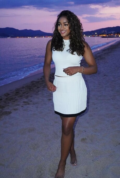 Deja Kelly nice actress pic