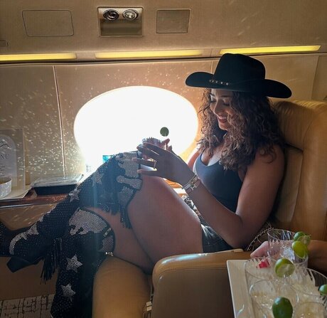 Deja Kelly hot pornstar img