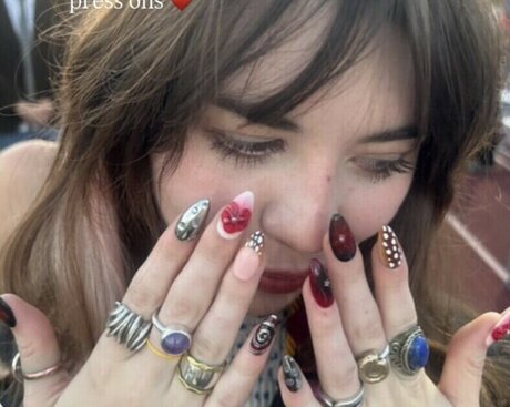 Callie Haverda model high quality pictures