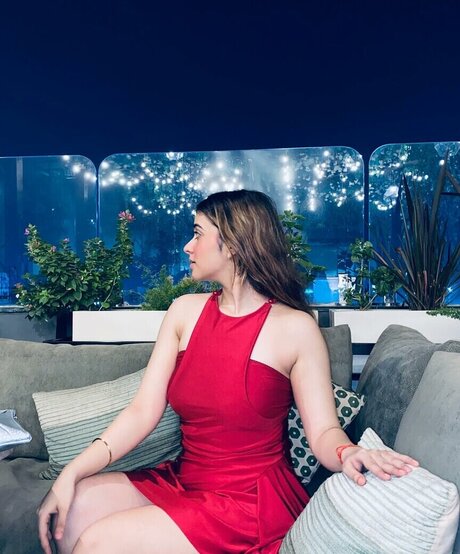 Riya Pandey free actress image