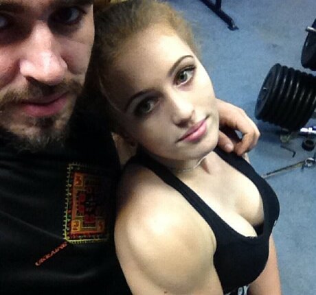 Julia Vins naked pornstar pics