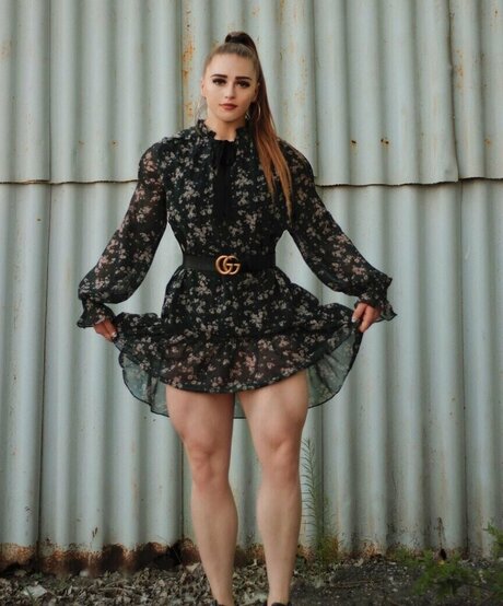 Julia Vins top model photo