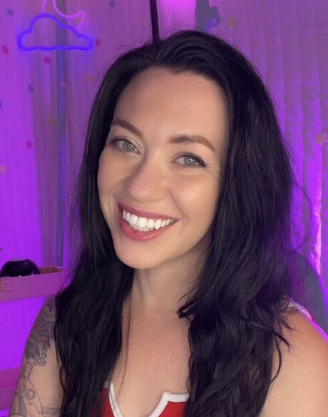 Tawny Platis star sex pic