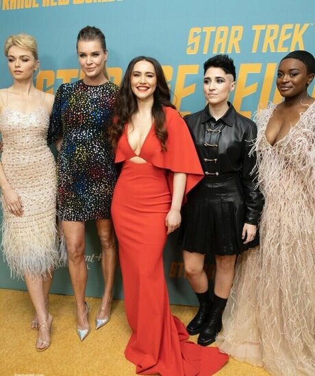 Christina Chong top star image