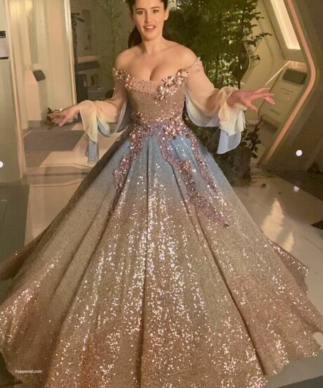 Christina Chong star adult galleries