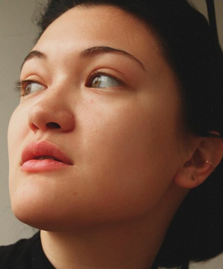 Isa Briones beautiful model pic