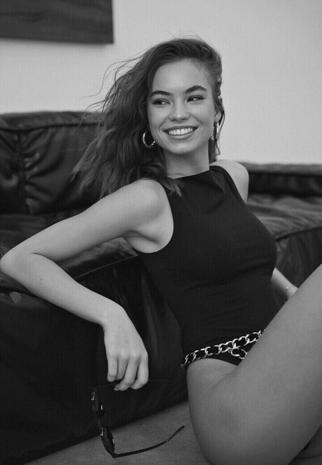 Ekaterina Perova beautiful actress pic